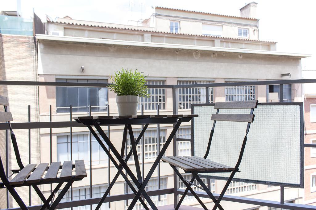 Flateli Roger 6 Apartment Barcelona Exterior photo