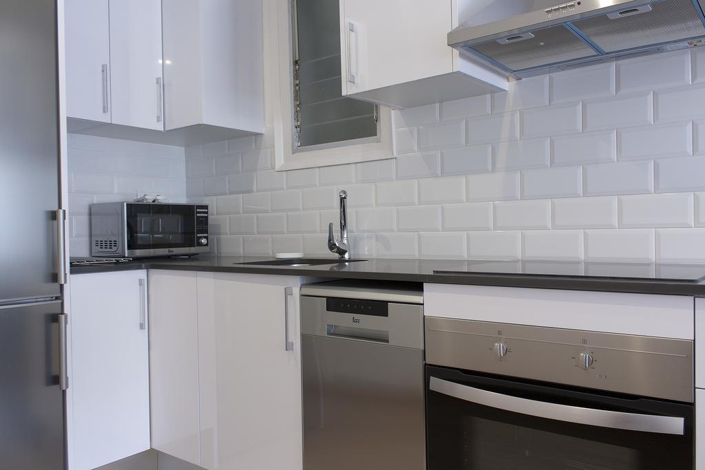 Flateli Roger 6 Apartment Barcelona Exterior photo